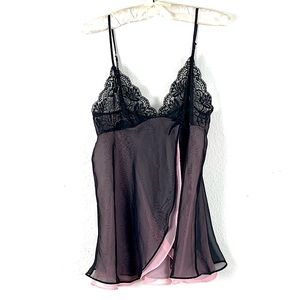 VINTAGE Fantasies chiffon Lace Slip pink black Sz S women’s sexy lingerie Y2K